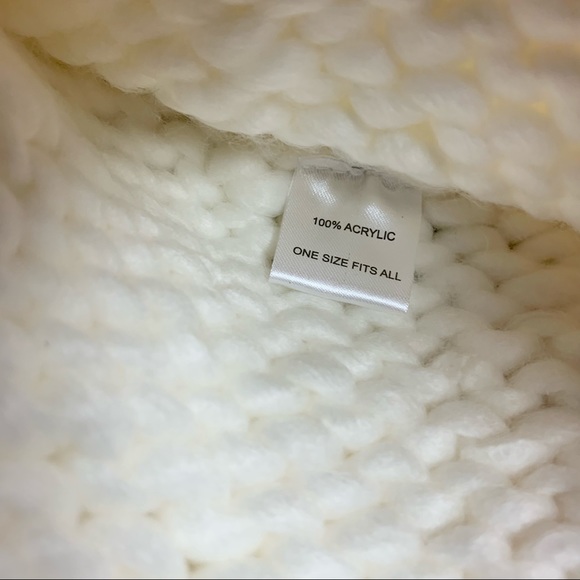 Cream Beanie - Picture 3 of 3